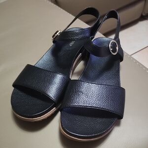 Chic Black Women's Sandals with Buckle